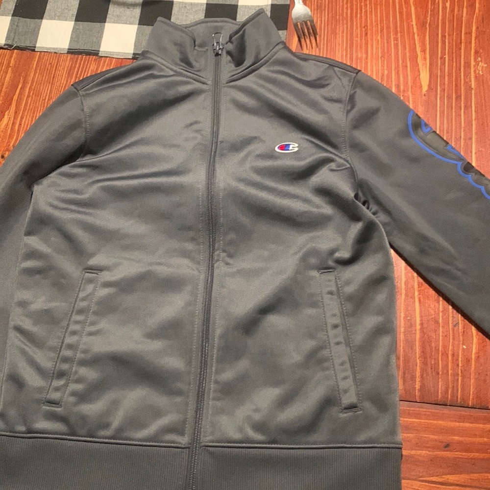 CHAMPION DARK GREY CREWNECK SIZE M